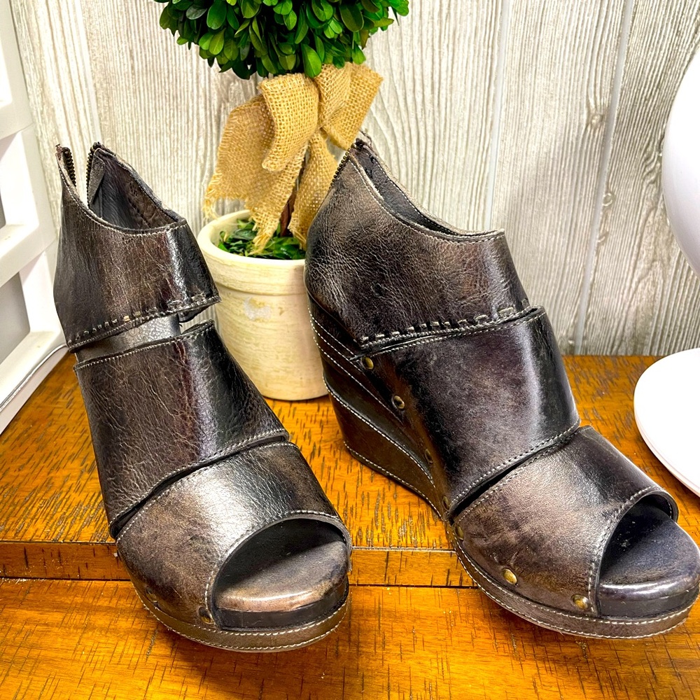 Bed Stu open toes booties sz 8.5